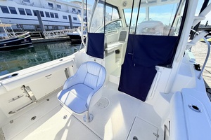 28ft Boston Whaler Yacht For Sale