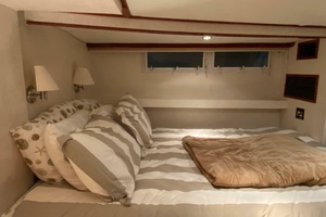 Achimedes 47ft Chris Craft Yacht For Sale