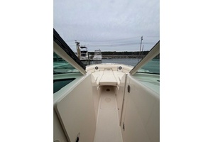 33FT (10.08M) GRADY-WHITE