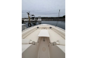 33FT (10.08M) GRADY-WHITE