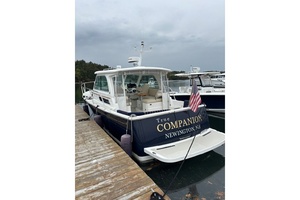 True Companion 30ft Back Cove Yacht For Sale