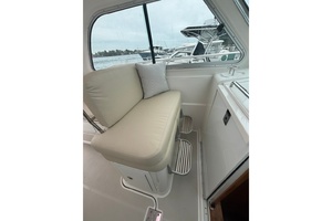 True Companion 30ft Back Cove Yacht For Sale