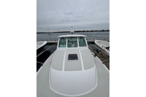 True Companion 30ft Back Cove Yacht For Sale