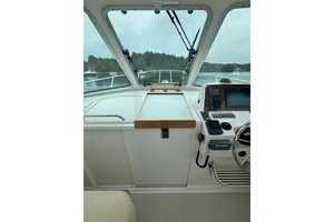 True Companion 30ft Back Cove Yacht For Sale