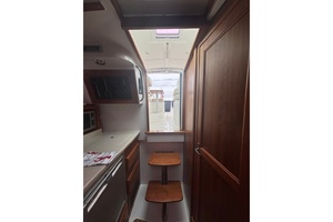 True Companion 30ft Back Cove Yacht For Sale