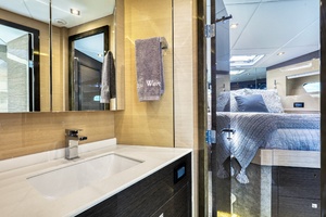 Owner's Stateroom Head