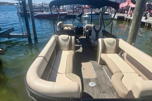 26ft Godfrey Yacht For Sale