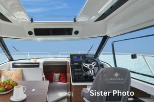 27ft Jeanneau Yacht For Sale
