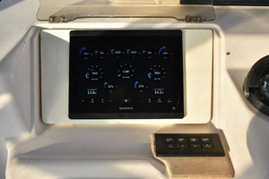 30ft Grady White Yacht For Sale
