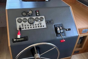 37ft Gibson Yacht For Sale