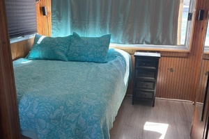 37ft Gibson Yacht For Sale