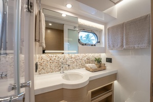 Thea 60ft Horizon Yacht For Sale
