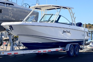 Bean Counter 27ft Boston Whaler Yacht For Sale