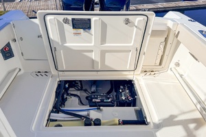 Bean Counter 27ft Boston Whaler Yacht For Sale