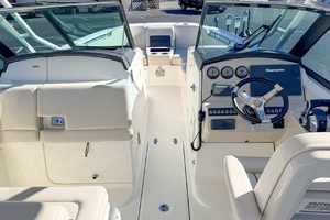 Bean Counter 27ft Boston Whaler Yacht For Sale