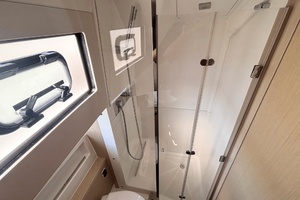 40FT (12.42M) JEANNEAU