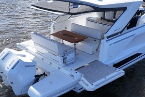 40FT (12.42M) JEANNEAU