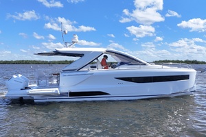 40FT (12.42M) JEANNEAU