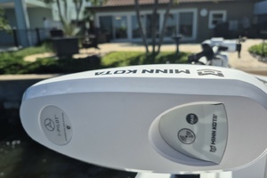 24ft Pro Line Yacht For Sale