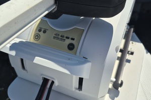 24ft Pro Line Yacht For Sale