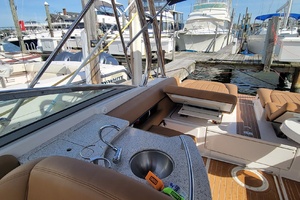 31ft Four Winns Yacht For Sale