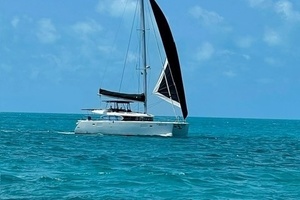 HABZIE Worth Avenue Yachts