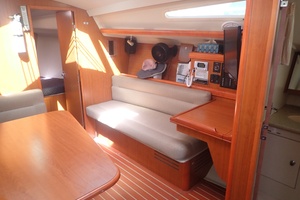33ft Hunter Yacht For Sale