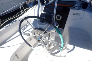 33ft Hunter Yacht For Sale