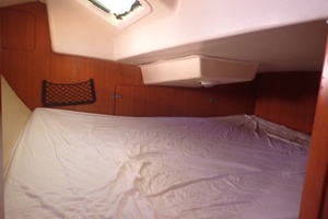 33ft Hunter Yacht For Sale