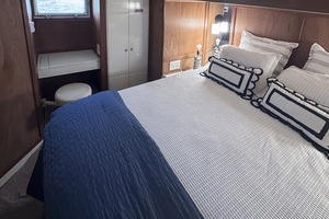 Gypsy 63ft Burger Yacht For Sale