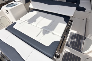 31ft Robalo Yacht For Sale