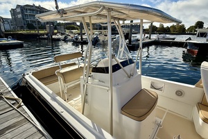 Surrey 24ft Vanquish Yacht For Sale