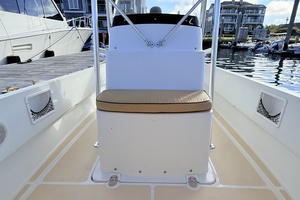 Surrey 24ft Vanquish Yacht For Sale