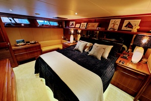 LIVING THE DREAM 55ft Viking Yacht For Sale
