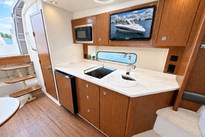 35ft Cruisers Yachts Yacht For Sale