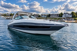 35ft Cruisers Yachts Yacht For Sale