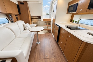 35ft Cruisers Yachts Yacht For Sale