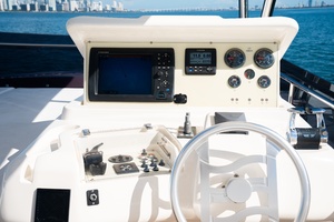 64FT (19.66M) FERRETTI YACHTS