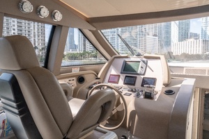 64FT (19.66M) FERRETTI YACHTS