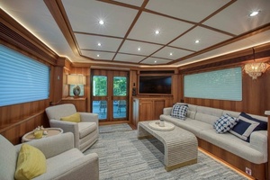 TATTYSHACK Worth Avenue Yachts
