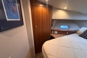 Trading Places 52ft Bayliner Yacht For Sale