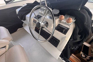 Trading Places 52ft Bayliner Yacht For Sale