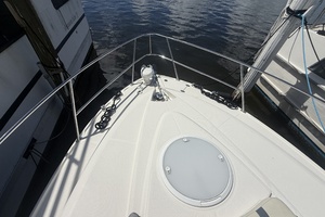 33ft Monterey Yacht For Sale