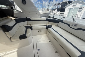 33ft Monterey Yacht For Sale