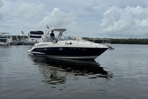 33ft Monterey Yacht For Sale