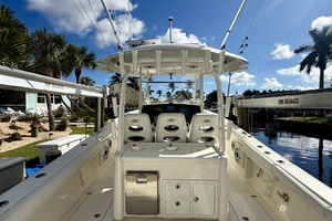 35ft Cobia Yacht For Sale