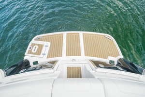 27ft Regal Yacht For Sale