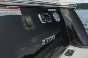 27ft Regal Yacht For Sale