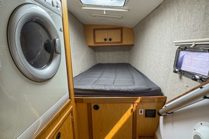 CONSCIOUS SEDATION 42ft Manta Yacht For Sale