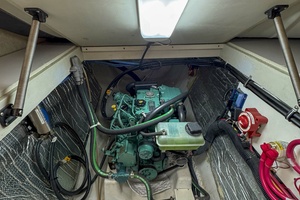 CONSCIOUS SEDATION 42ft Manta Yacht For Sale